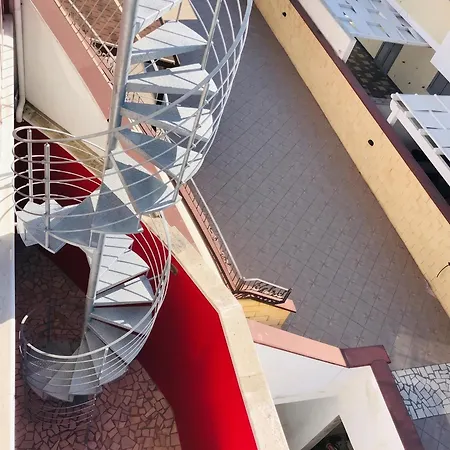 Апартаменты In With Sea View - 24 M² And Terrace *