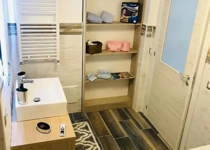 In With Sea View - 24 M² And Terrace *